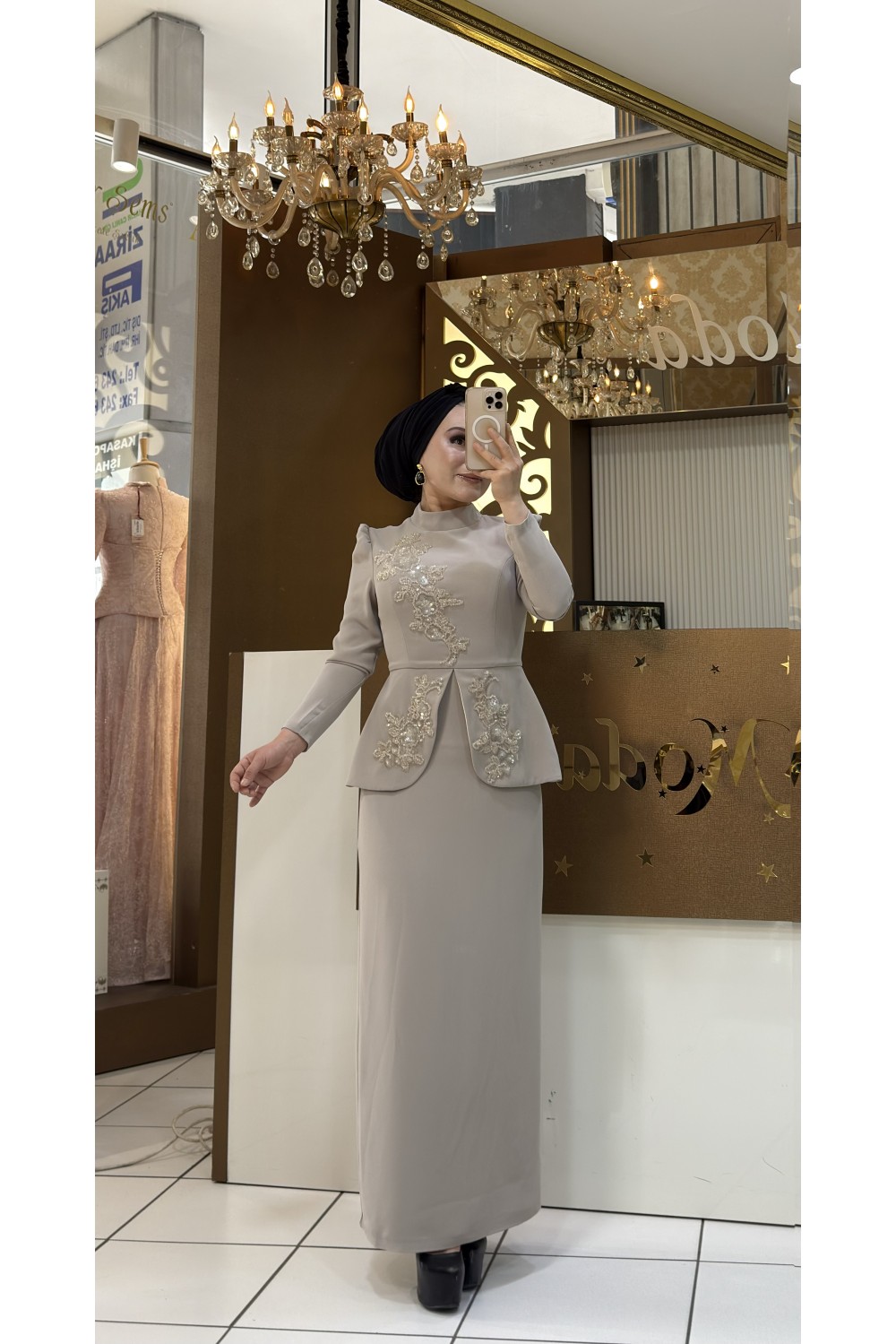 Le Queen Abiye 2881